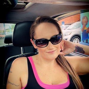 Meet your Posher, Tracy